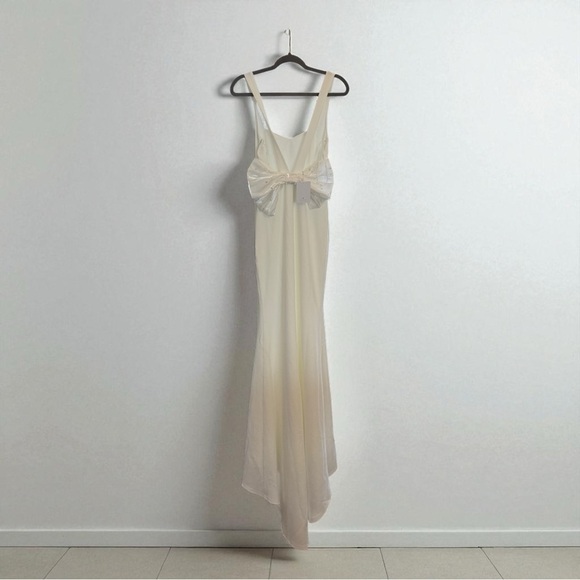 Lulus Romantic Glow White Backless Pearl Bow Maxi Dress XS - Picture 3 of 11